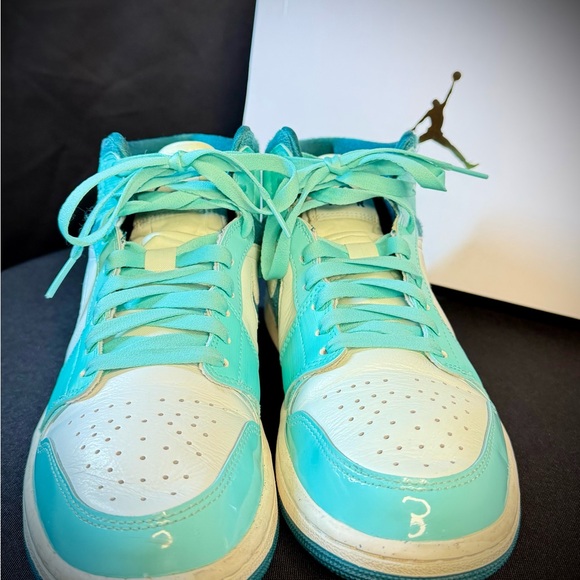 Air Jordan Low 1 Mid SE - Picture 2 of 4